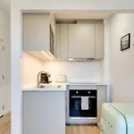 Rola Art Work Ii By Da'home Apartman *