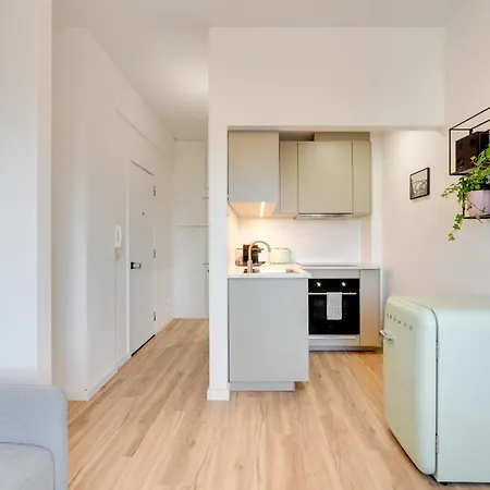 Rola Art Work Ii By Da'home Porto