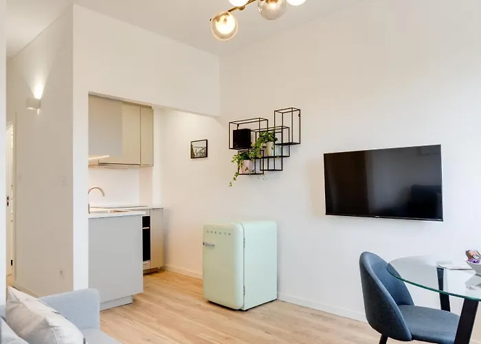 Appartement Rola Art Work Ii By Da'home *